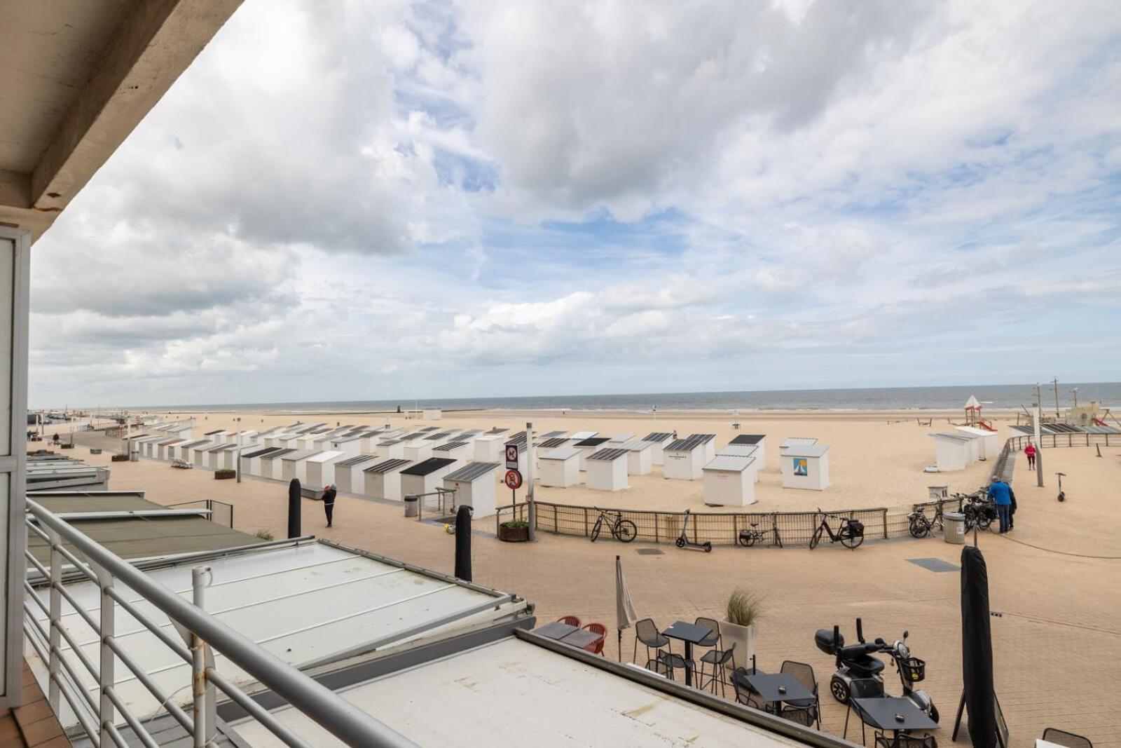 "O'Seacooking" - Modern Apartment With Seaview T58 Oostende Exteriör bild